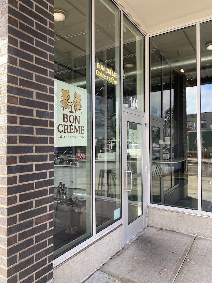 Bon Crème Cake & Coffee in Beaverton