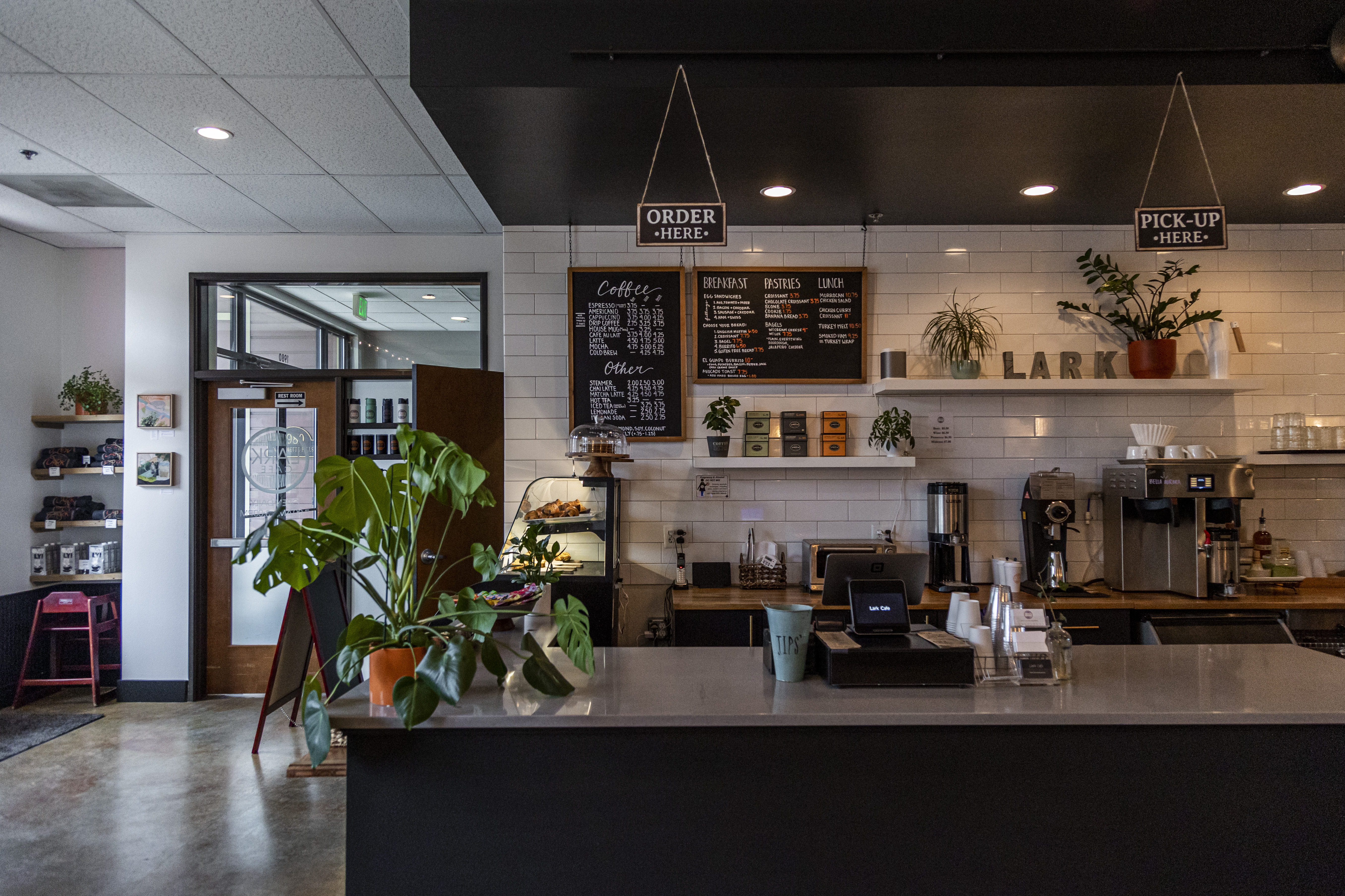 Lark Cafe in West Linn